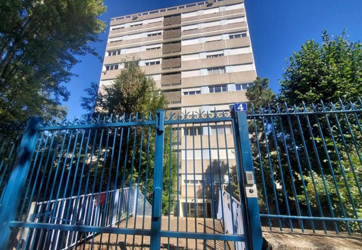 Ferienwohnung Le Roland-Garros Chalon-sur-Saône Exterior foto